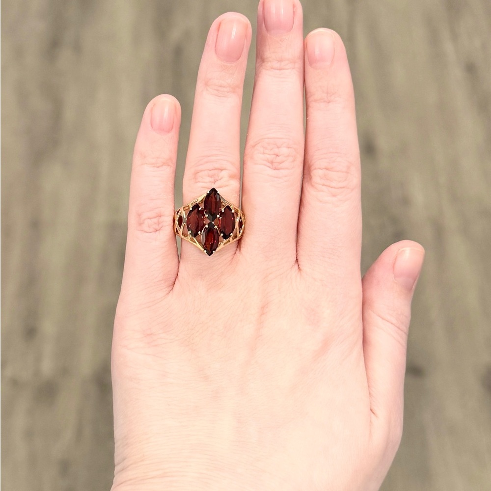 14K Garnet Marquise red natural cluster flower filigree thick yellow gold ring - Picture 10 of 12